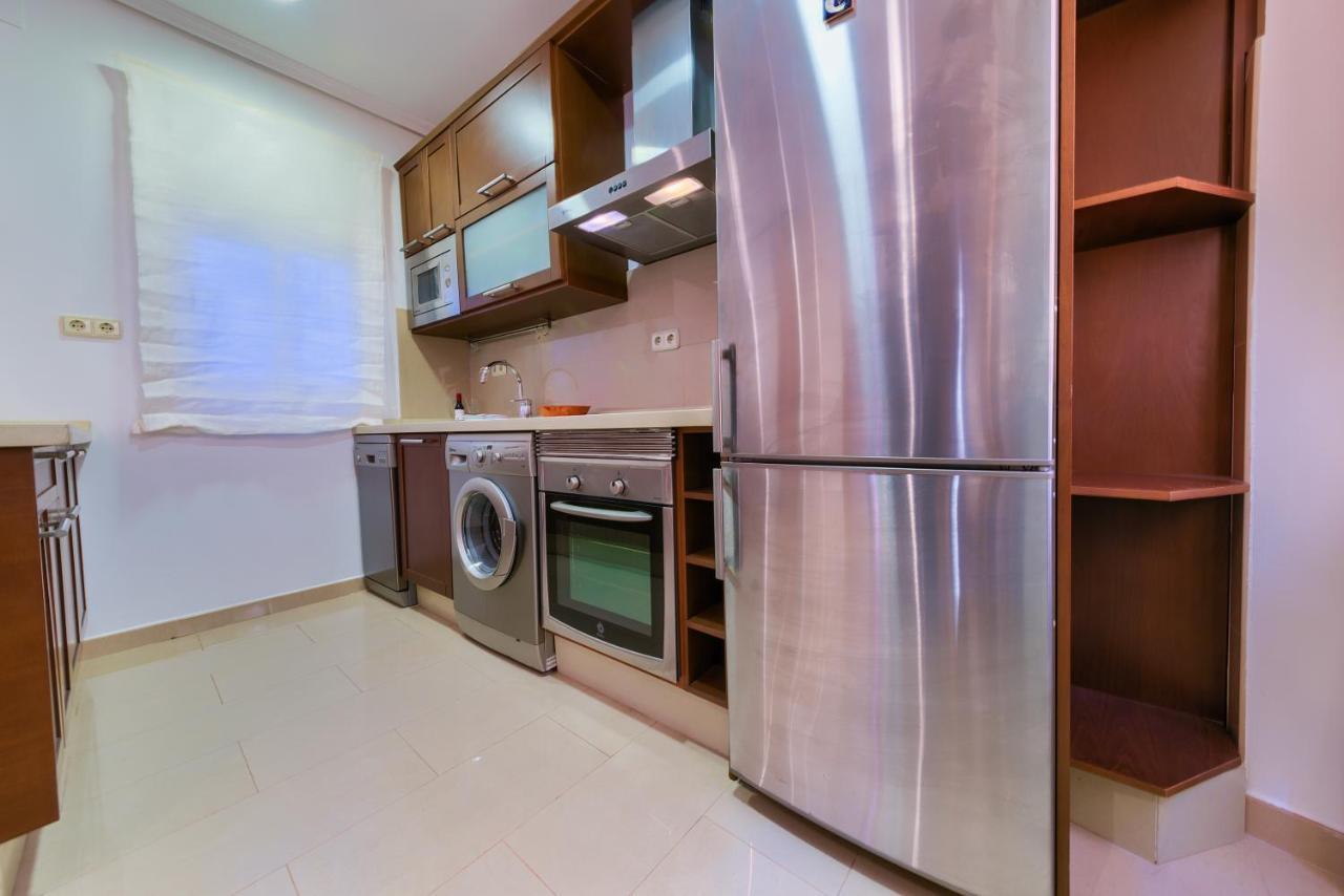 Holidays2Malaga Lazcano High Wifi & French Balcony Luaran gambar